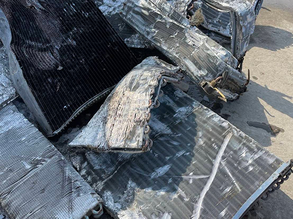 銅ラジエーター